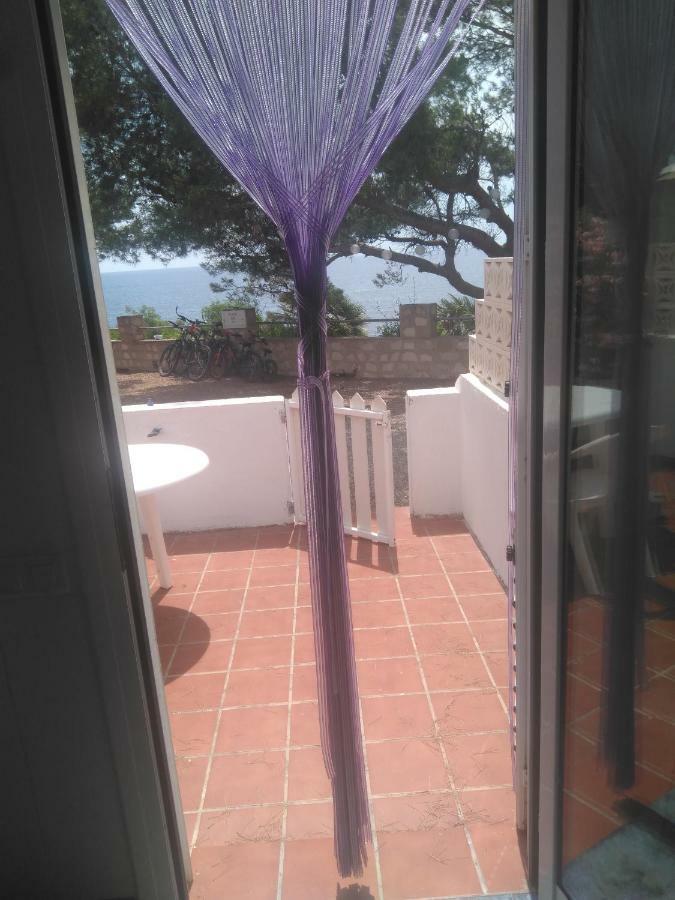 Apartment Cala Llobeta, Primera Linia De Mar *